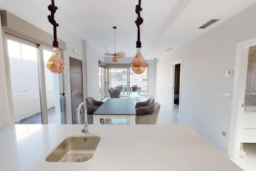 Fee4Me Villa, Pool, Roofterrace & Relax Alicante Exterior foto